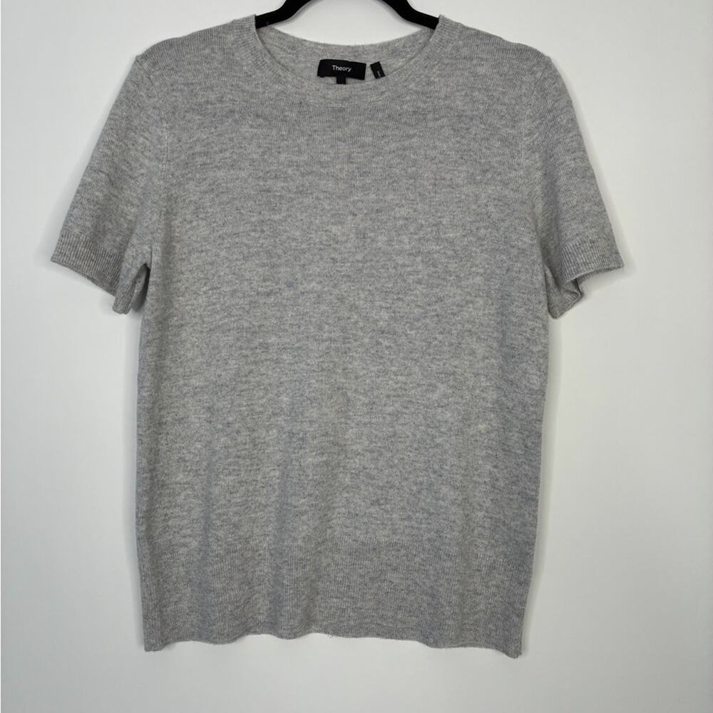 Theory Short-Sleeve Sweater in Feather Cashmere Gray Size M #0040